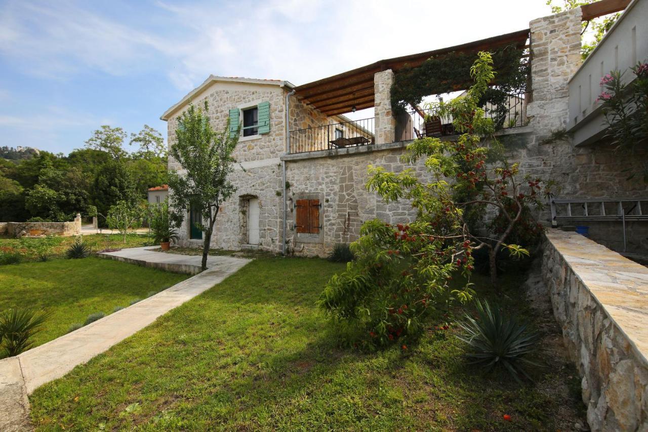 Apartments Tarragon Ugrinici Exterior foto